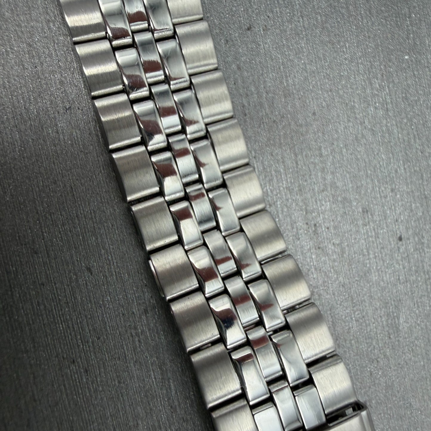 Seiko Bracelet 20mm Stainless Steel Silver Tone Tri Folding Clasp Vintage Japan5