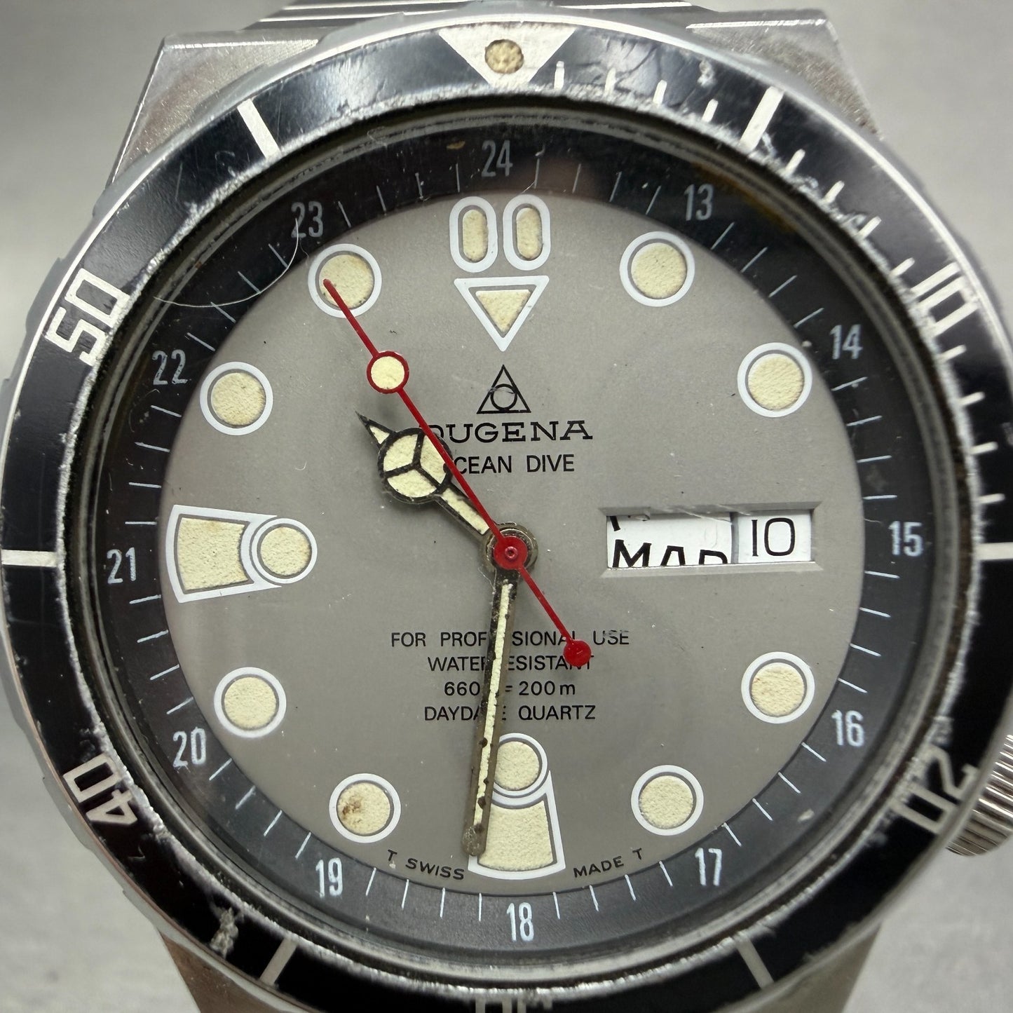 Dugena Ocean Dive Watch Men 39mm Silver Dial Steel Daydate 1.031.1.0.04 PARTS2
