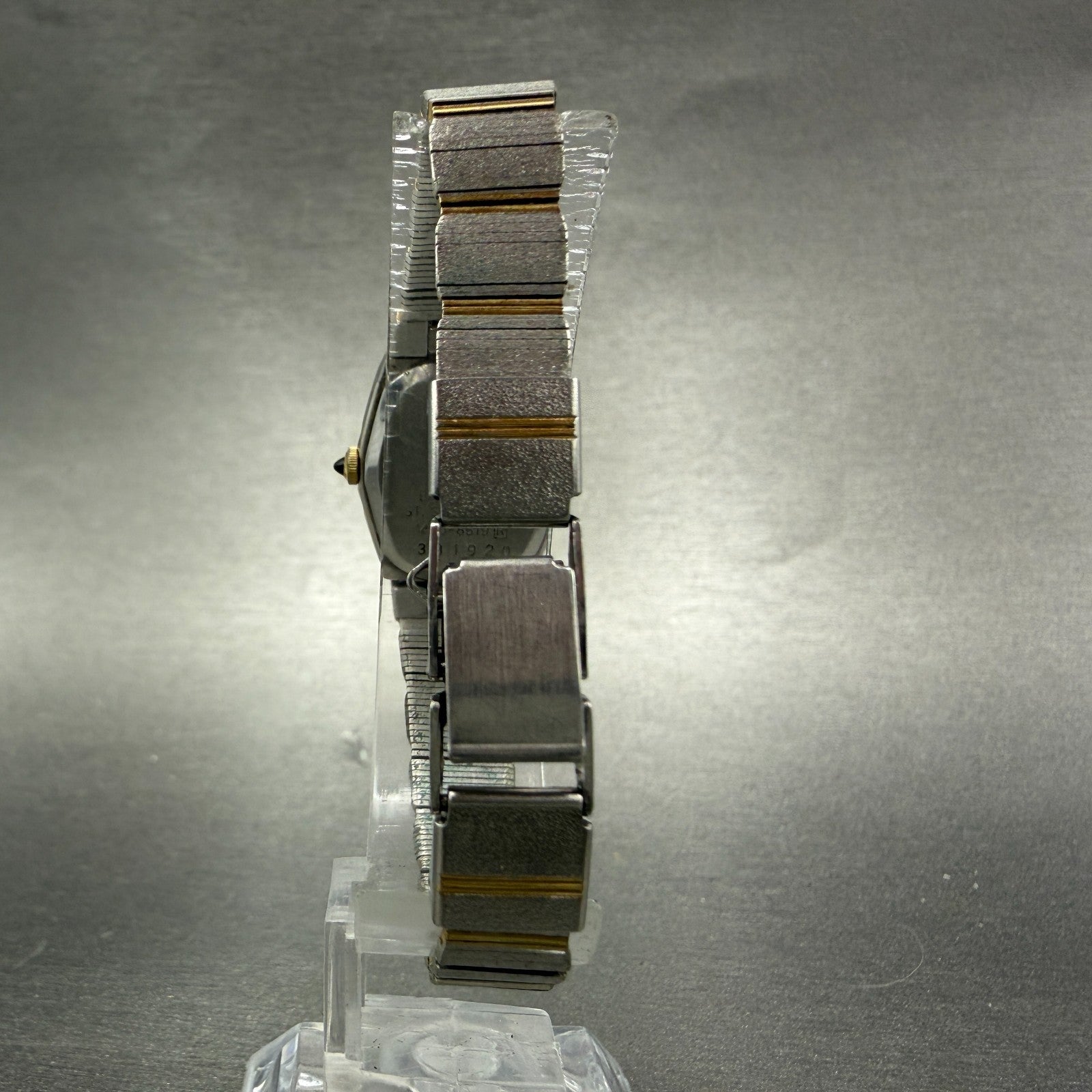 Seiko Watch Women 19mm Silver Dial Two Tone Oval Vintage 1400-8519 New Battey7