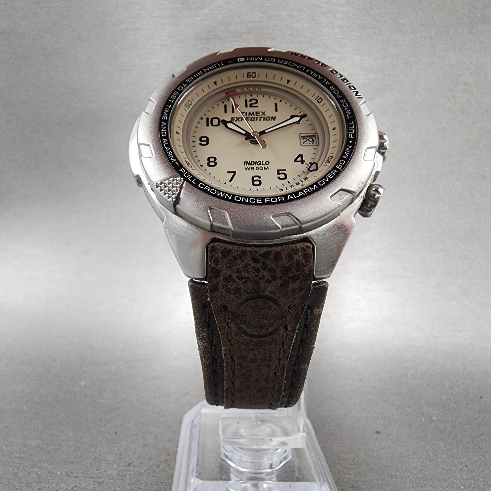 Timex Expedition Shenmue Watch Men 40mm White Dial Silver Tone Alarm NewBat READ5