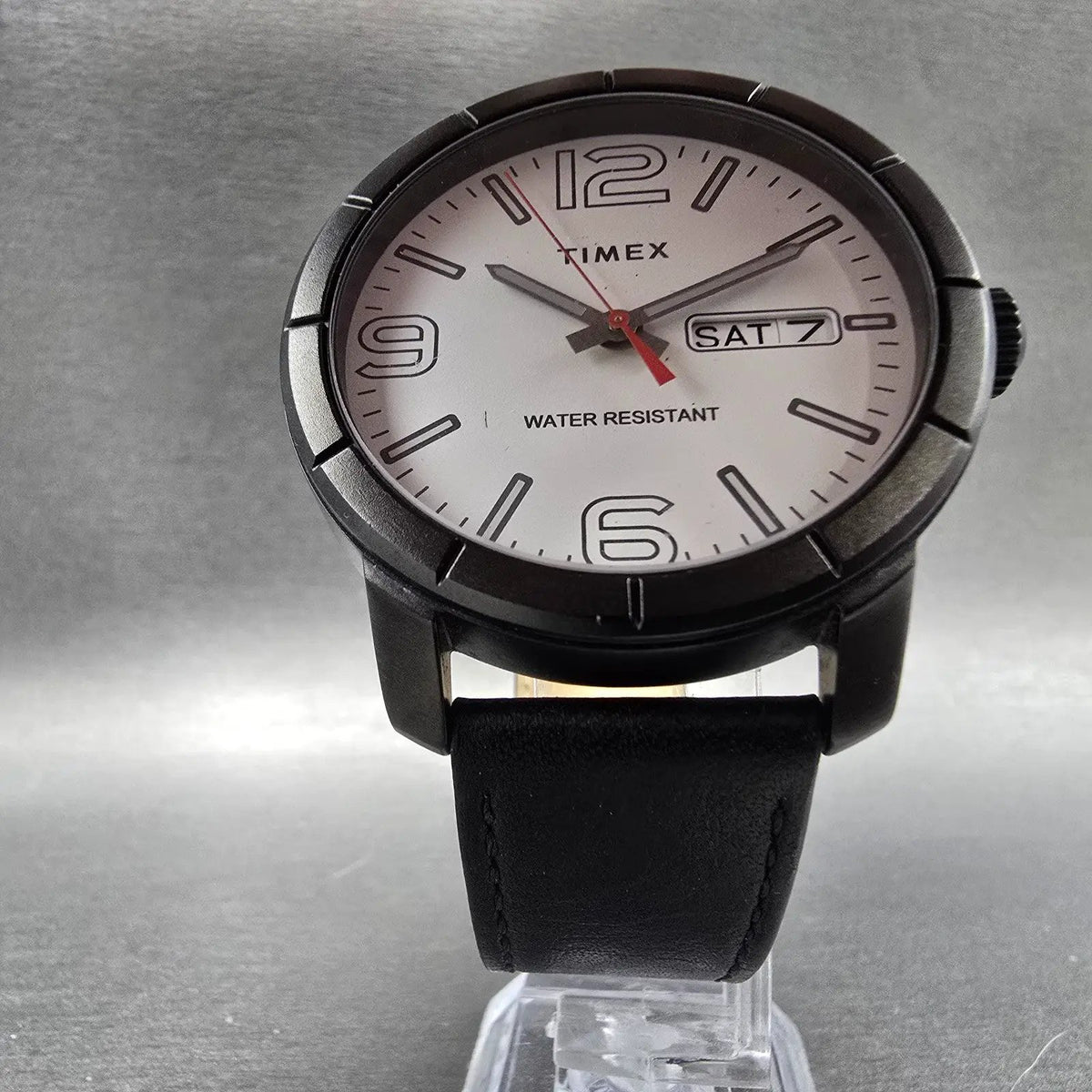 Timex Mod Quartz Watch Men 44mm White Dial Black Daydate Round New Battery5