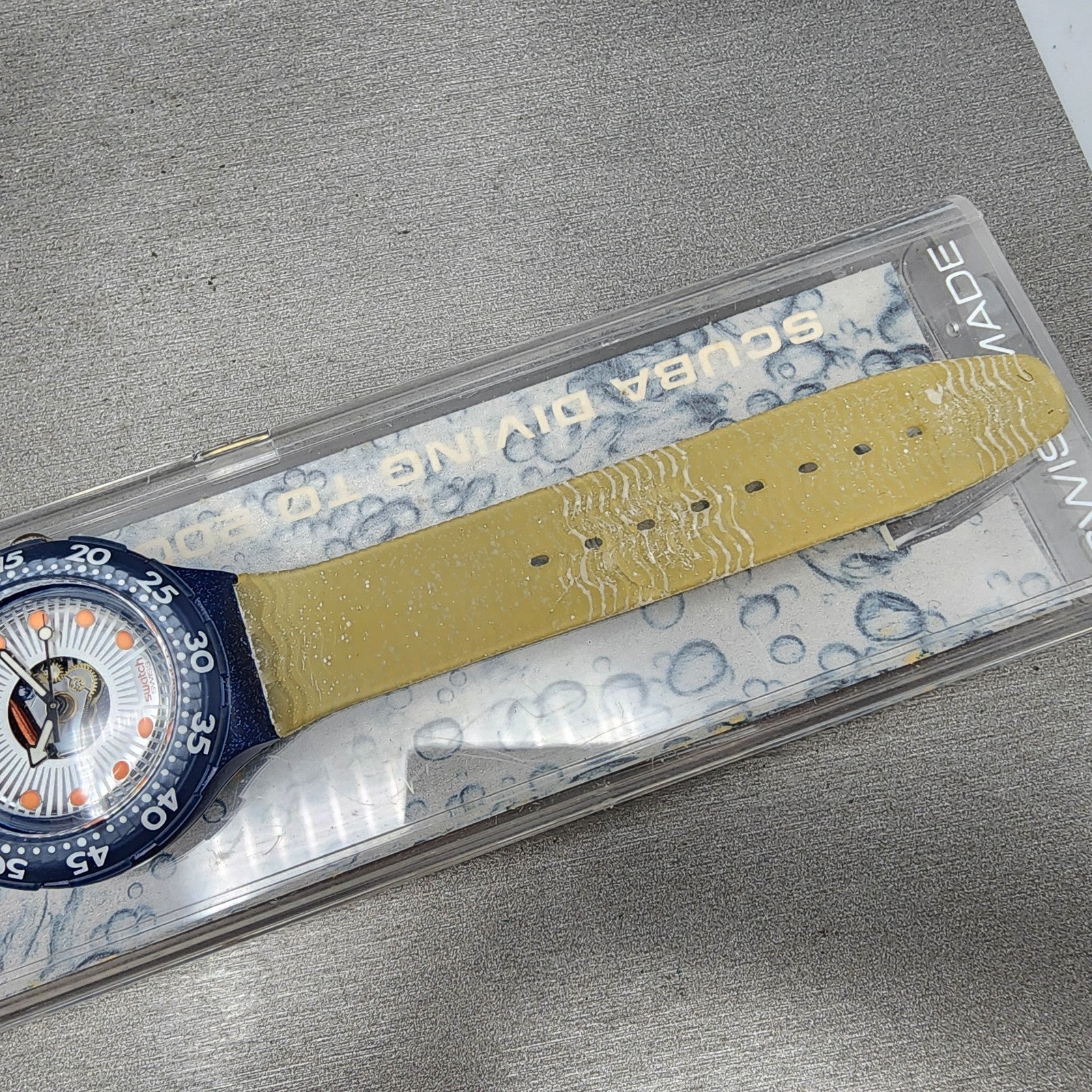 Swatch Scuba 200 Silver Trace Dive Watch Men 38mm Silver Dial Blue New Battery7