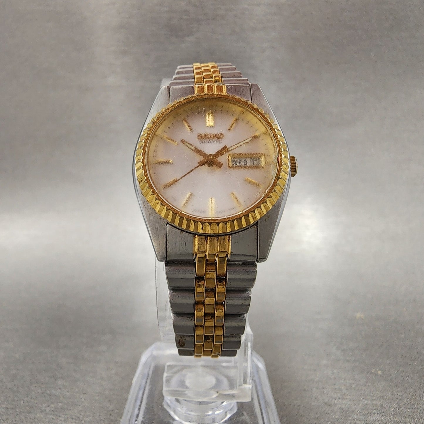 Seiko Watch Women 24mm White Dial Two Tone Daydate Round 7n830049 New BatteryAB5
