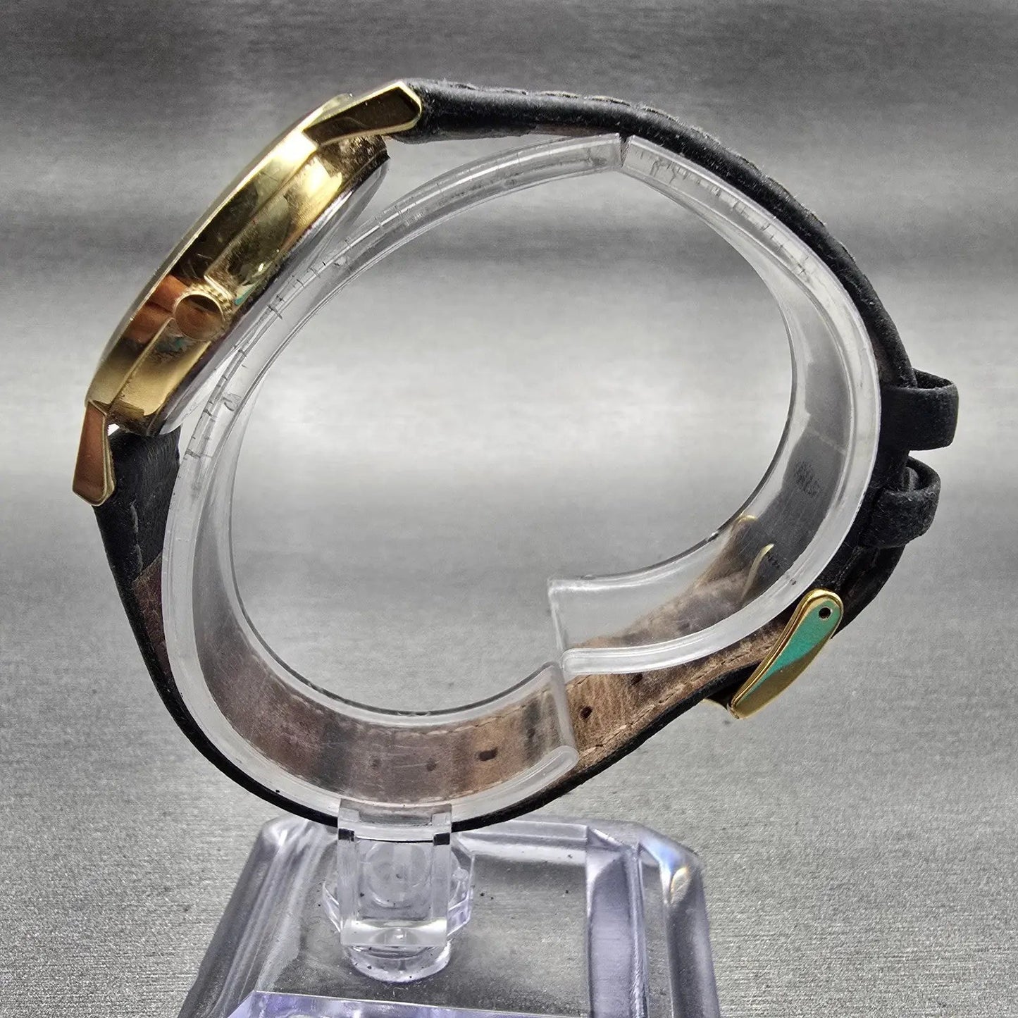 Bulova Watch Women 32mm White Dial Gold Tone Round 97L159 New Battery6