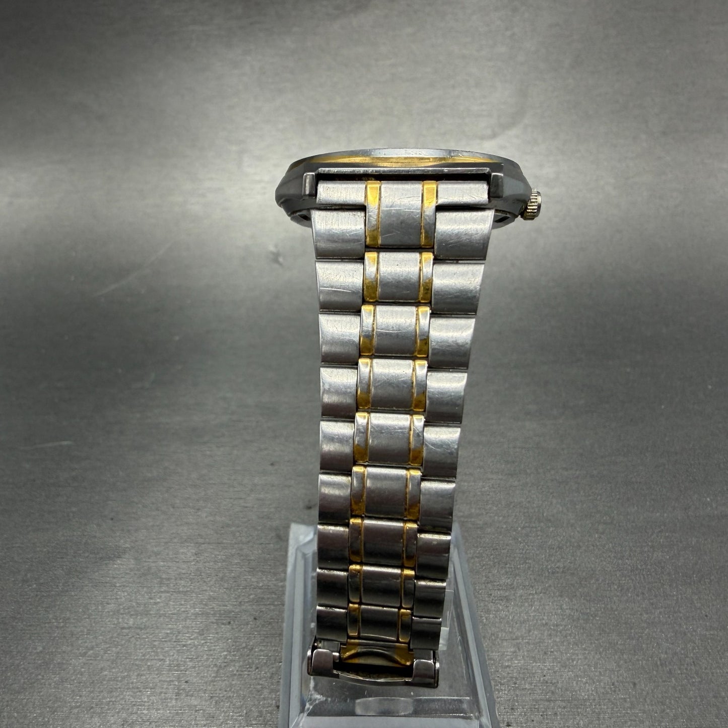 Pulsar Watch Men 37mm Black Dial Two Tone Daydate V733-X004 Round New Battery 25