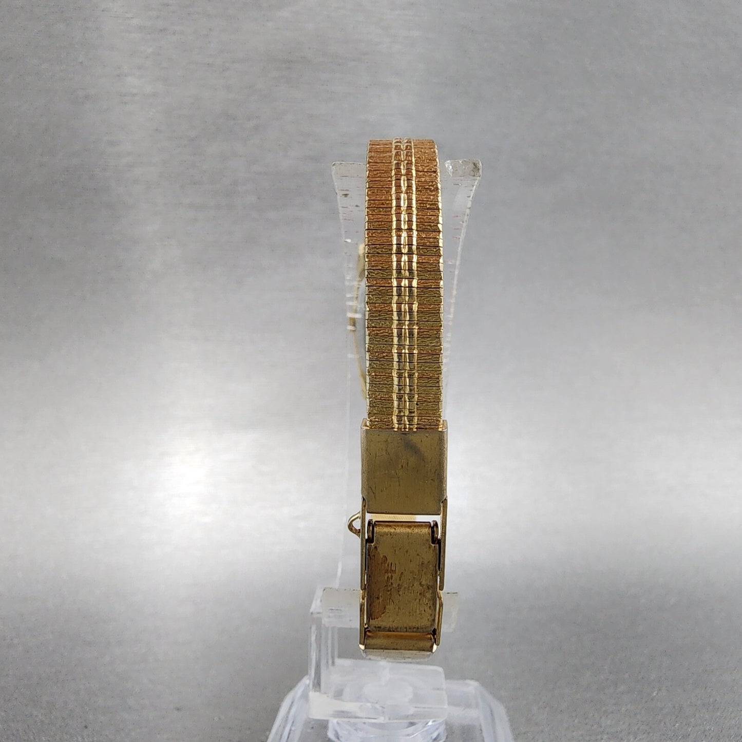 Seiko Tank Watch Women 13mm Gold Dial Gold Tone Rectangle 2E206259 New Battery7