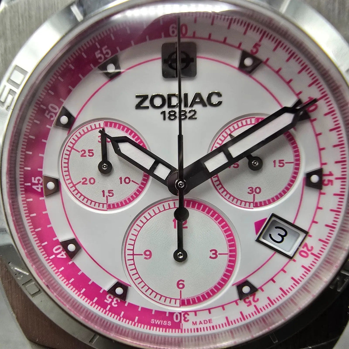 Zodiac Desert Master Chronograph Watch Women 40mm White Dial Steel Date New batt1