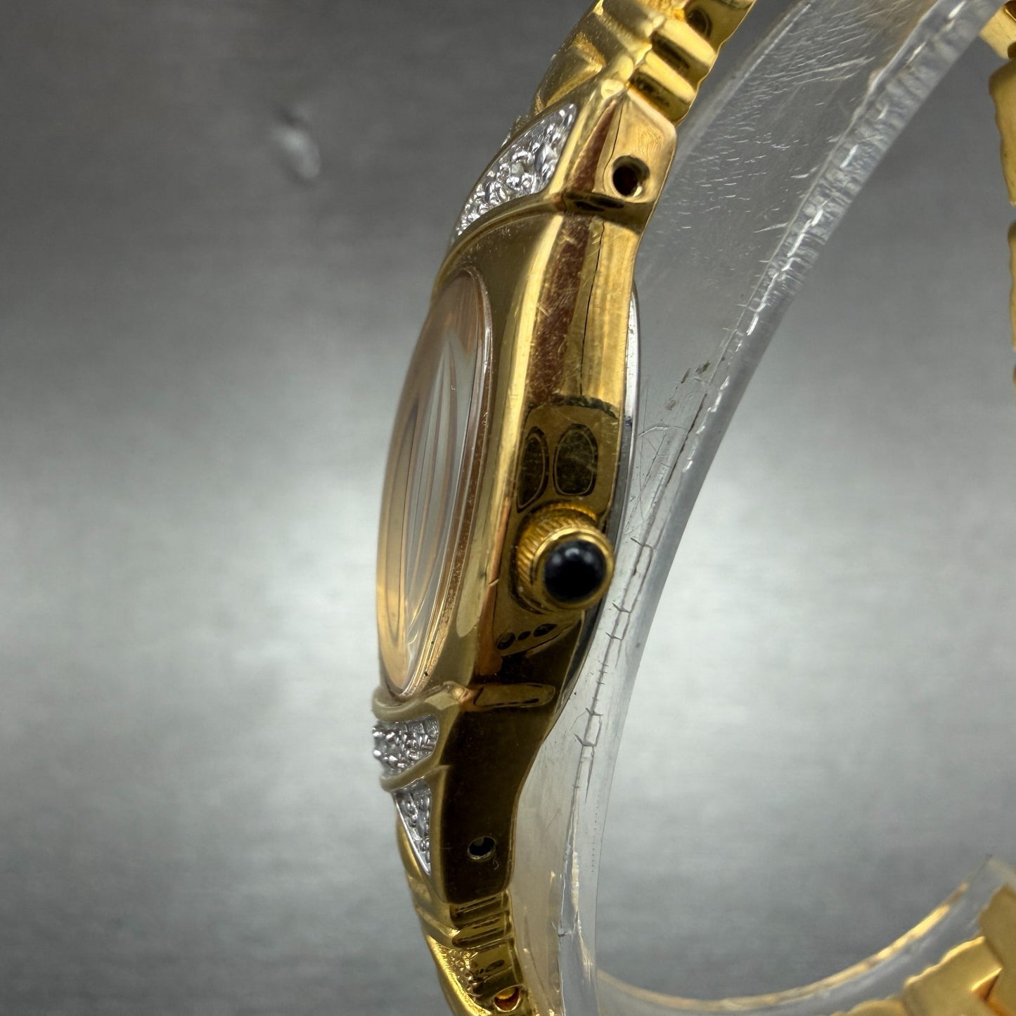 Seiko Watch Women 17mm Champagne Dial Gold Tone Oval V400-6559 VTG New Battey2