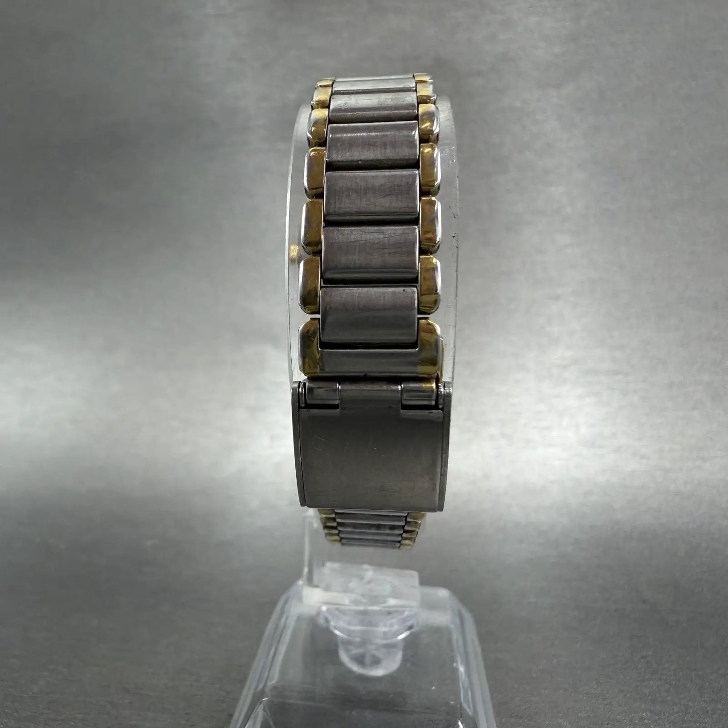 48022030