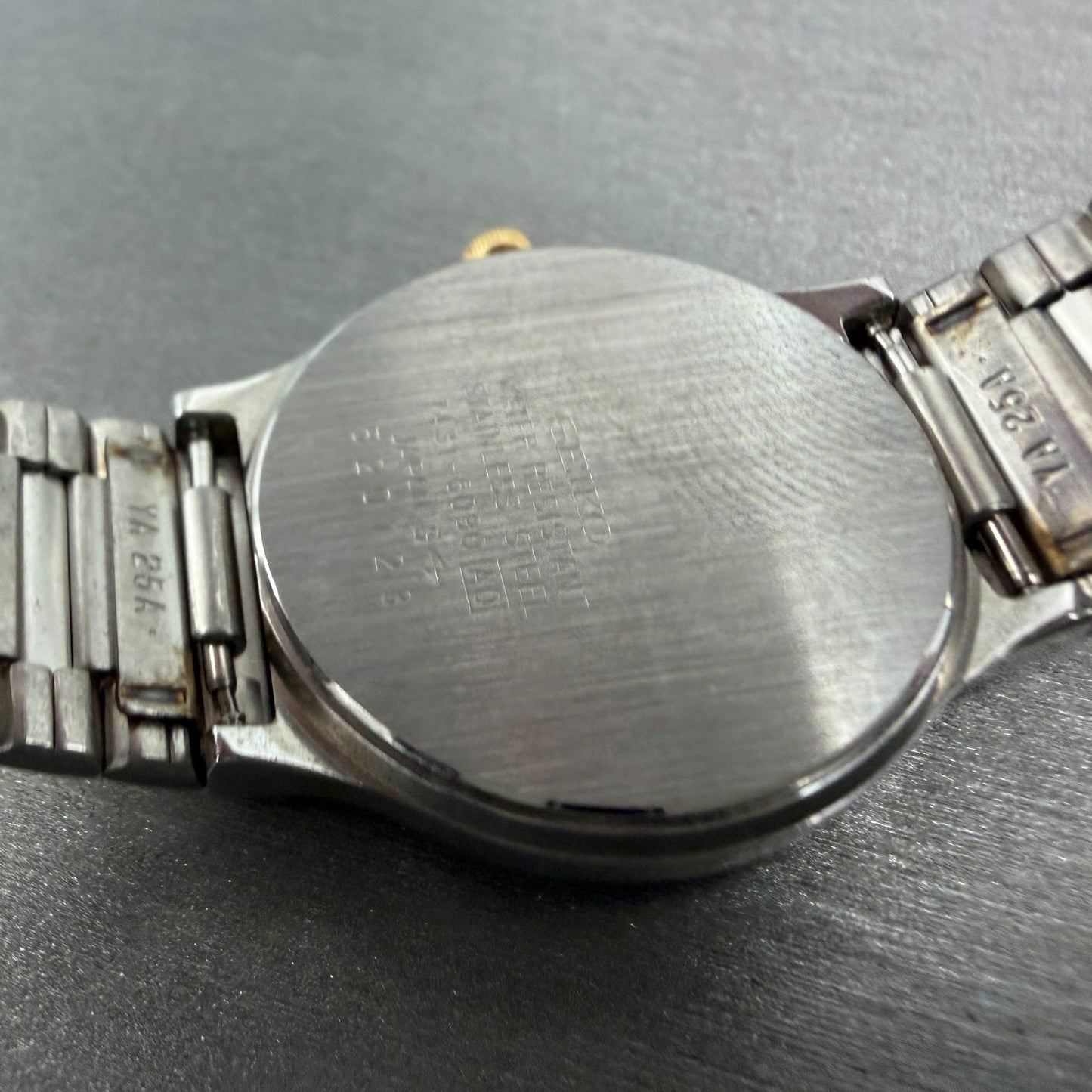 Seiko Watch Women 29mm Champagne Dial Silver Tone Round 7431-6090 New Battery9