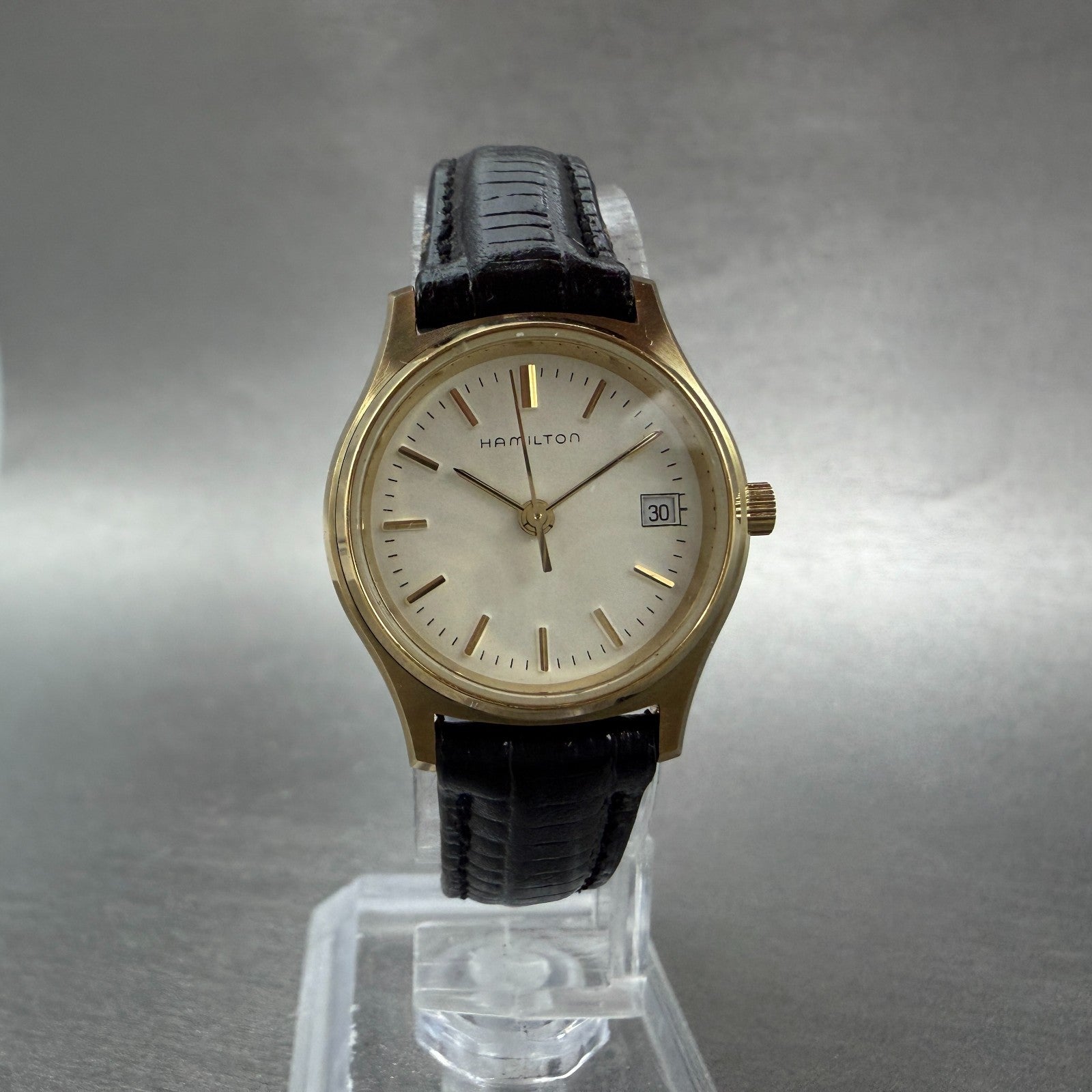Hamilton Watch Women 24mm White Dial Gold Tone Date Round 9818 New Battery4