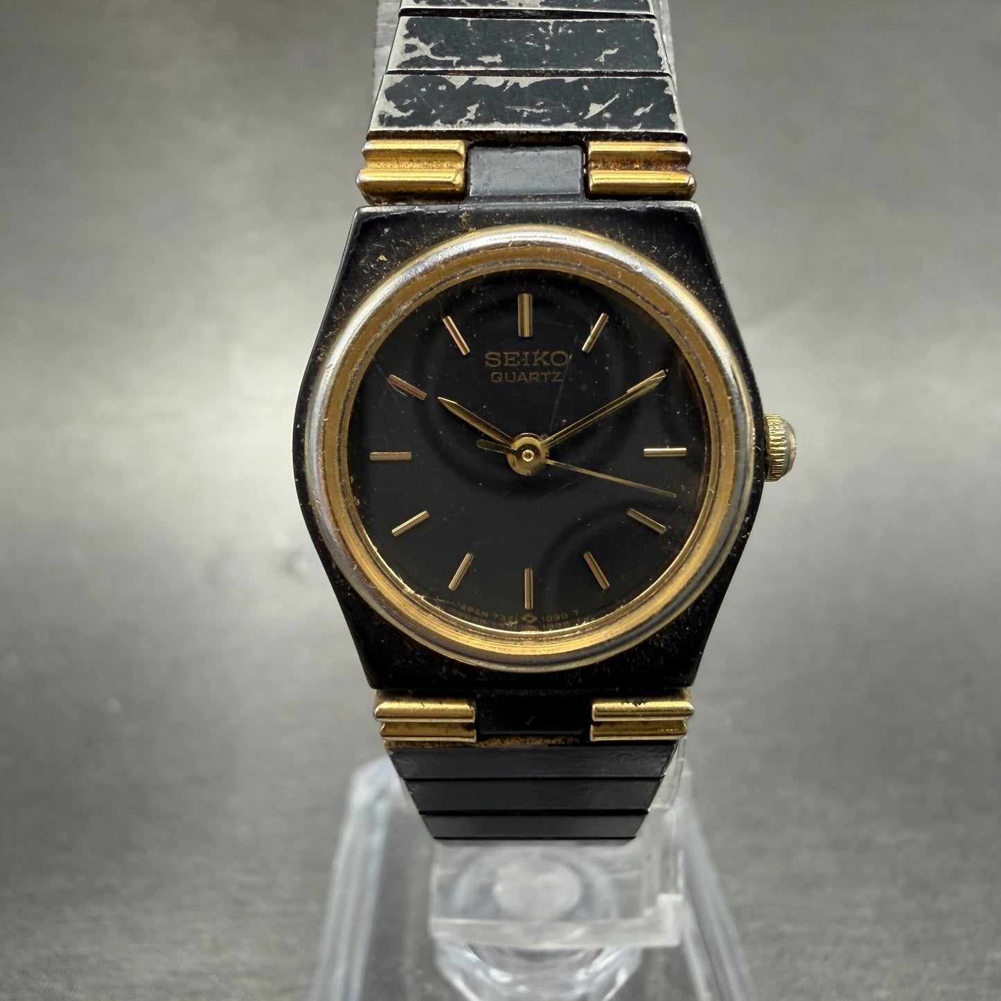 Seiko Watch Women 20mm Black Dial Black & Gold Tone Round 7321-0249 New Battery0