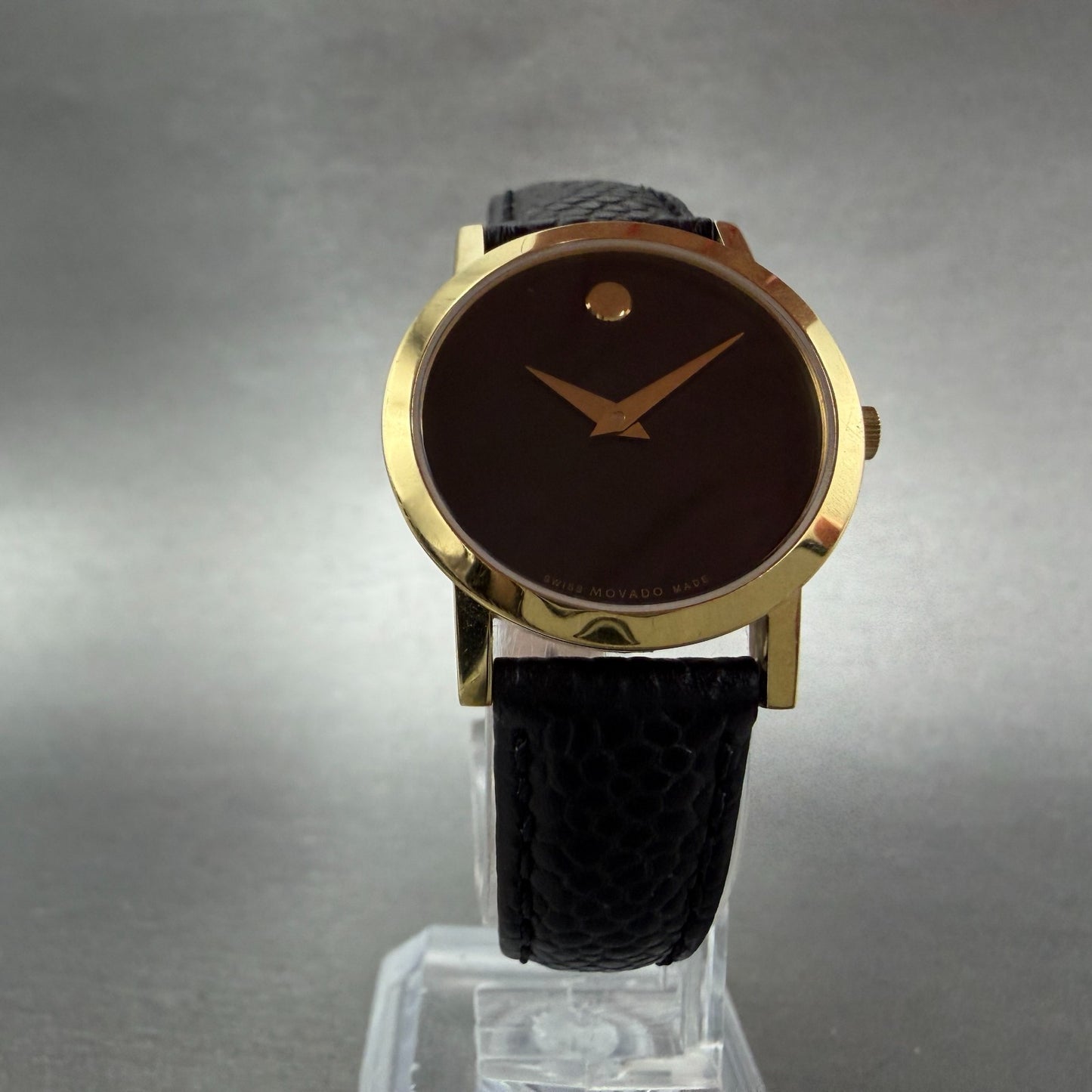 Movado Museum Watch Women 26mm Black Dial Gold Tone Round 88 A1 1837 New Batt 675