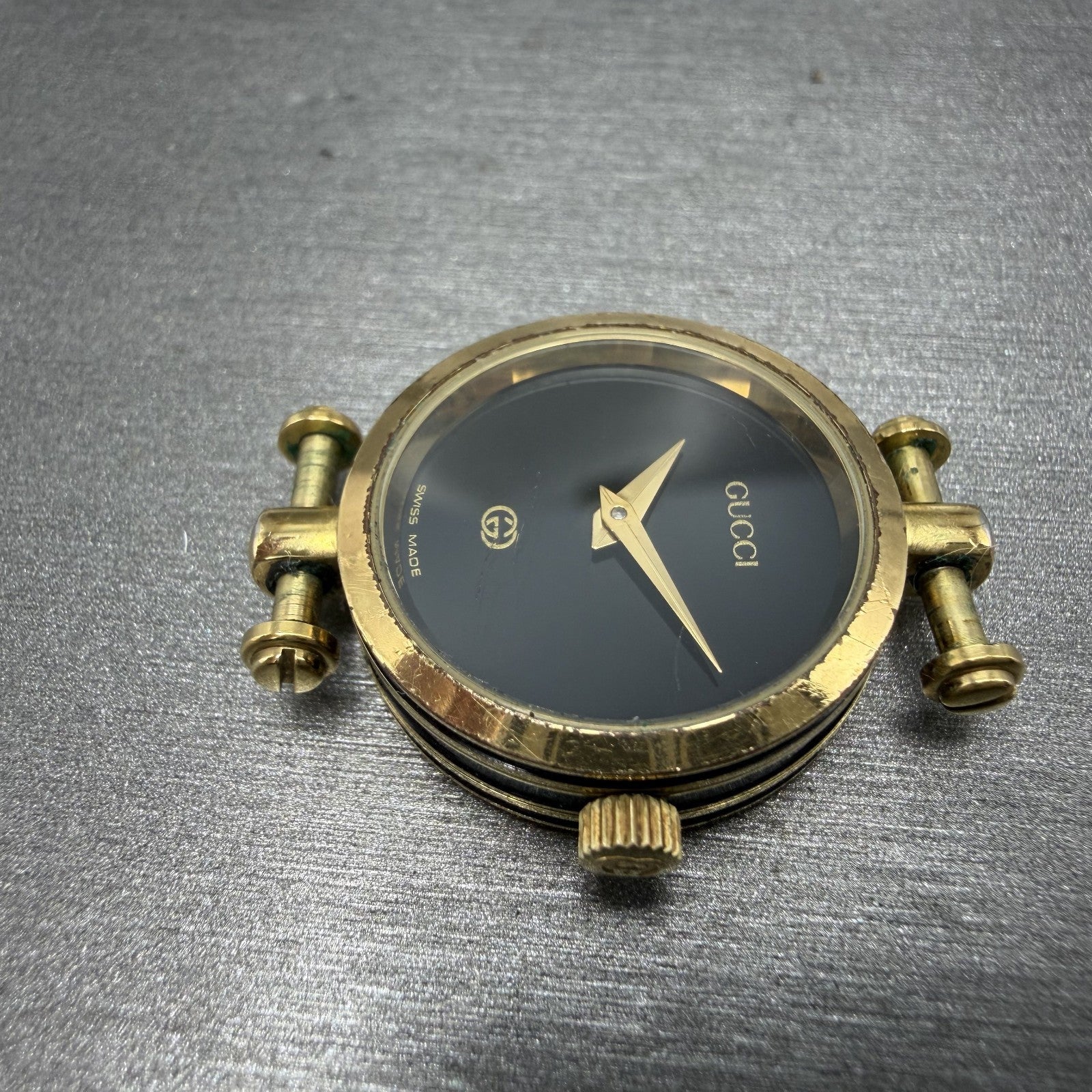 Gucci 2000L Watch Women 22mm Black Dial Gold Plated Round New Battery VTG UNFDH5