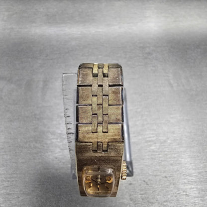 Seiko Tank Watch Women 12mm Gold Dial Gold Tone Rectangle 1520-3339 Manual Wind4