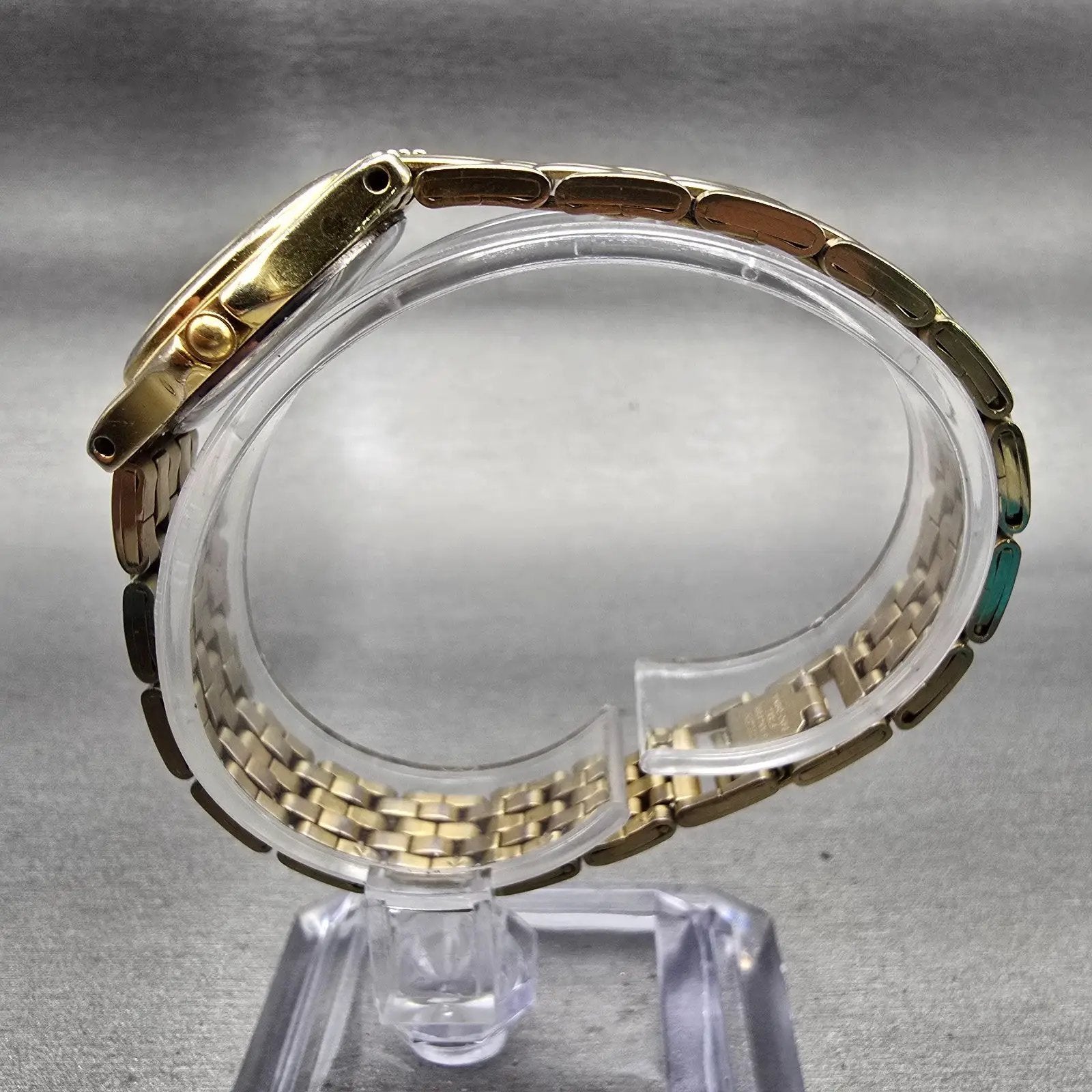 Citizen Watch Women 24mm MOP Dial Gold Tone Round 8031-S52543 New Battery VTG6