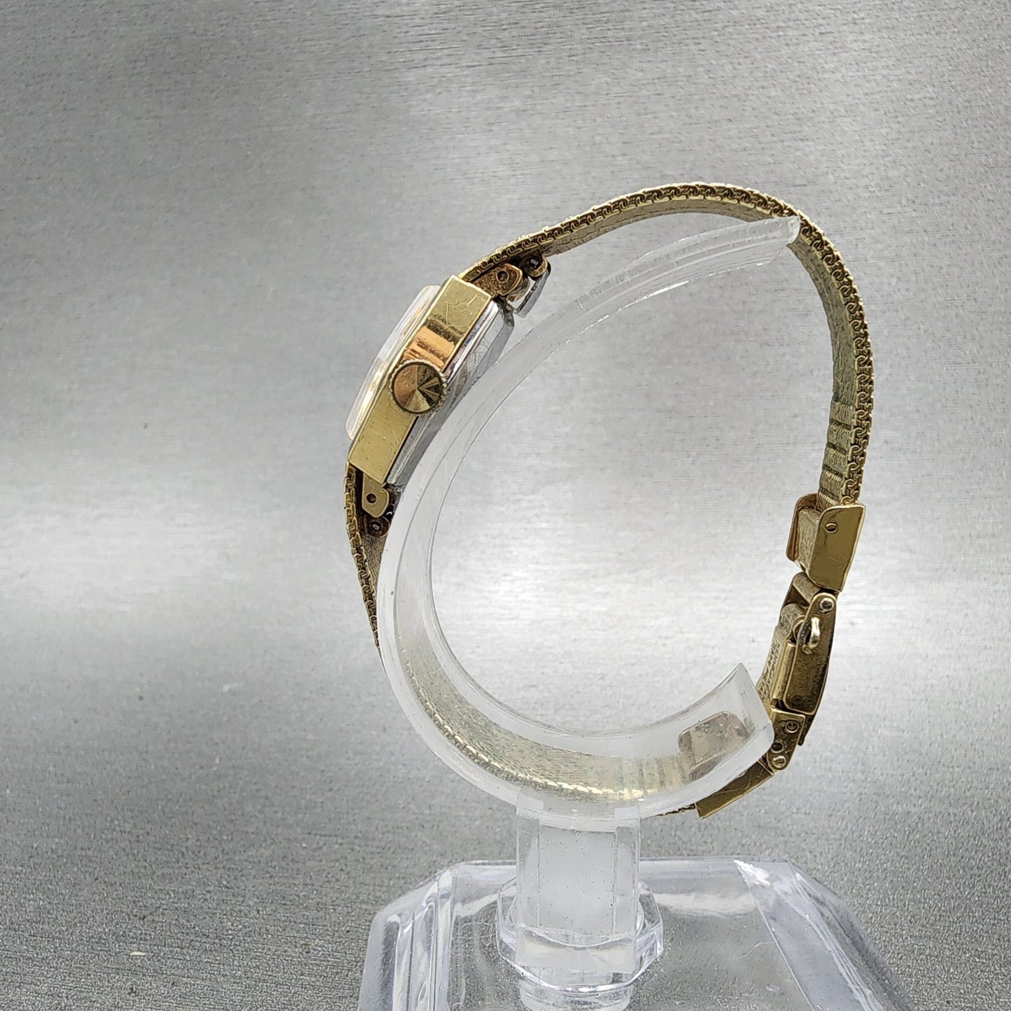 Seiko Watch Women 16mm Chapagne Dial Gold Tone Manual Hexagon 115199 Runs6