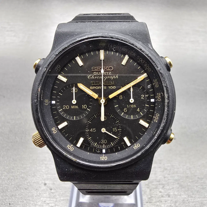 Seiko Sports 100 Chronograph Watch Men 39mm Black Dial Titanium 7A28-7069 NewBat0