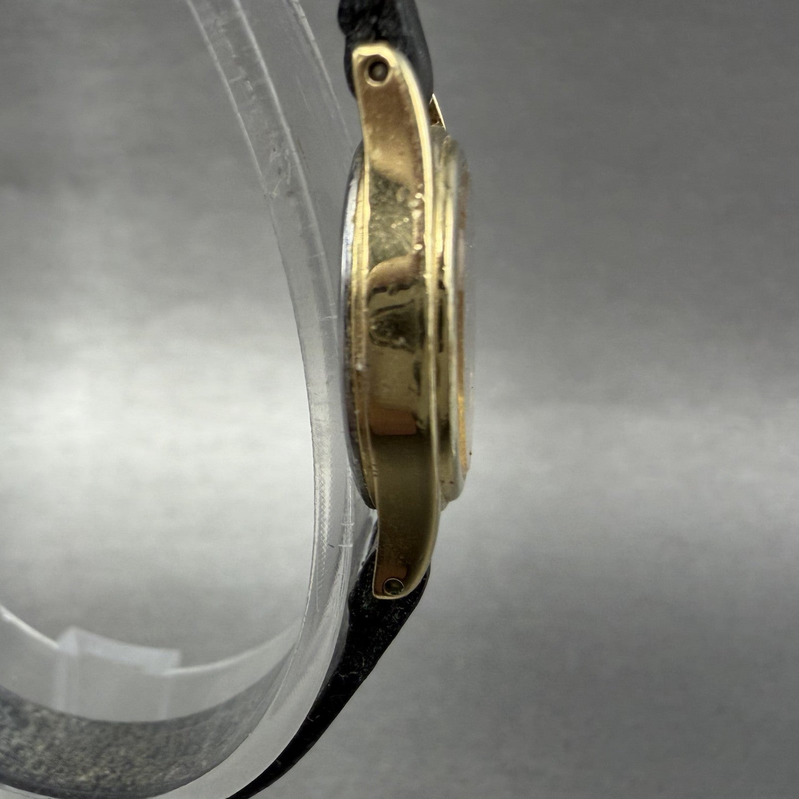 Seiko Mickey Mouse Watch Women 19mm Champagne Dial Gold Tone 2p200089 New Batt3