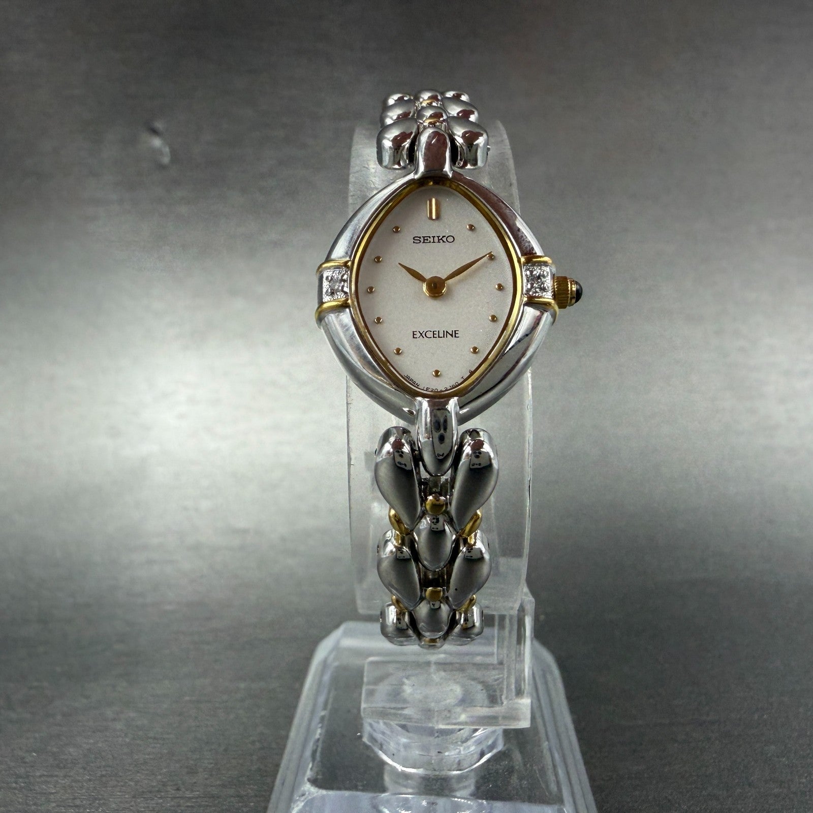 Seiko Exceline Watch Women 19mm White Dial Two Tone Oval 1F20-6B60 New Battery5