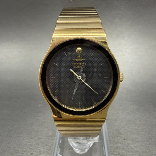 Seiko Watch Women 28mm Black Dial Gold Tone Round Vintage 5Y91-6014 PARTS0