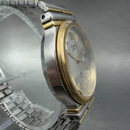 Seiko SQ Watch Men 33mm Silver dial Two Tone Round Daydate 8123-6299 New Batt 5T3