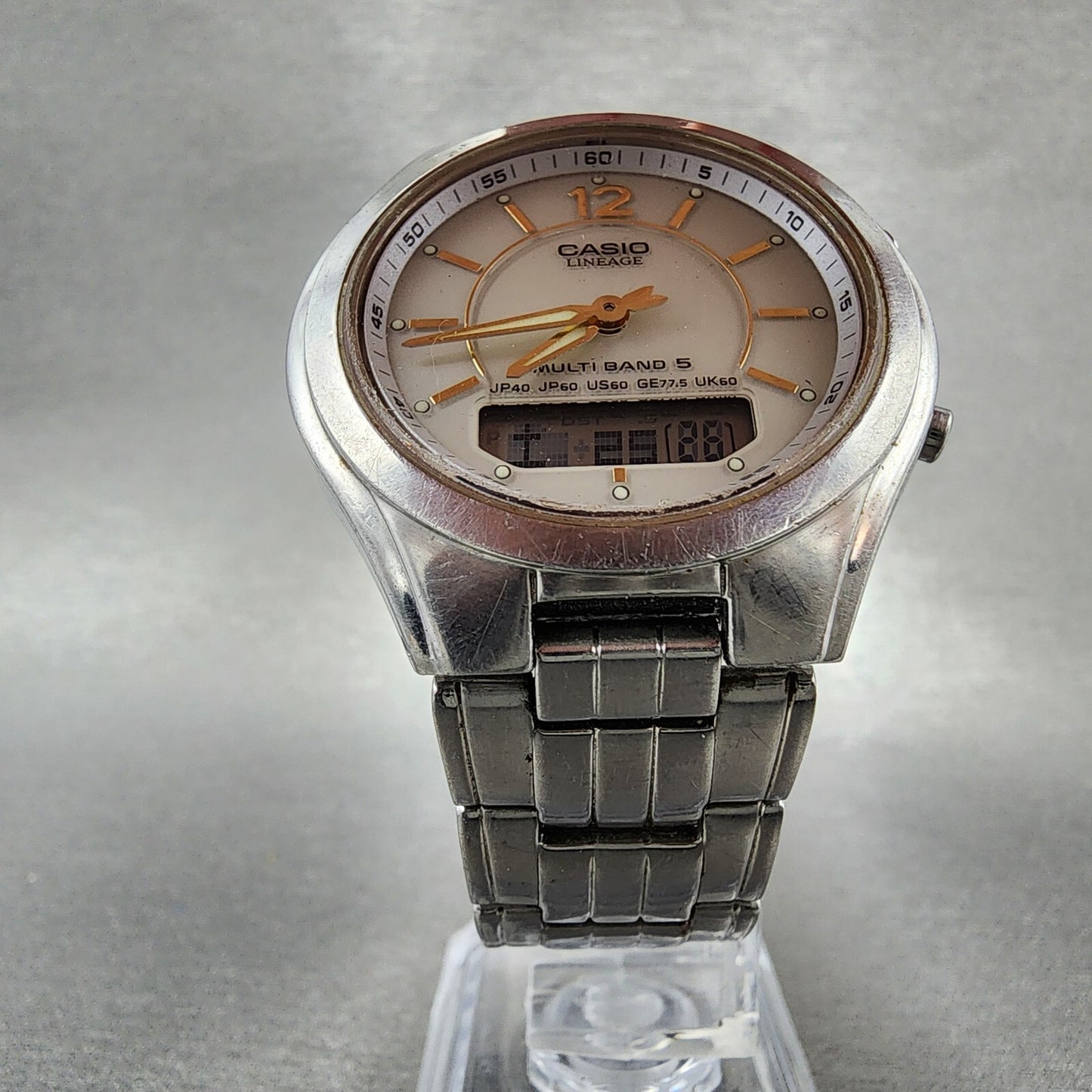 Casio Lineage Watch Men 38mm White Dial Stainless Steel Atomic READ!!!! LCWM2005