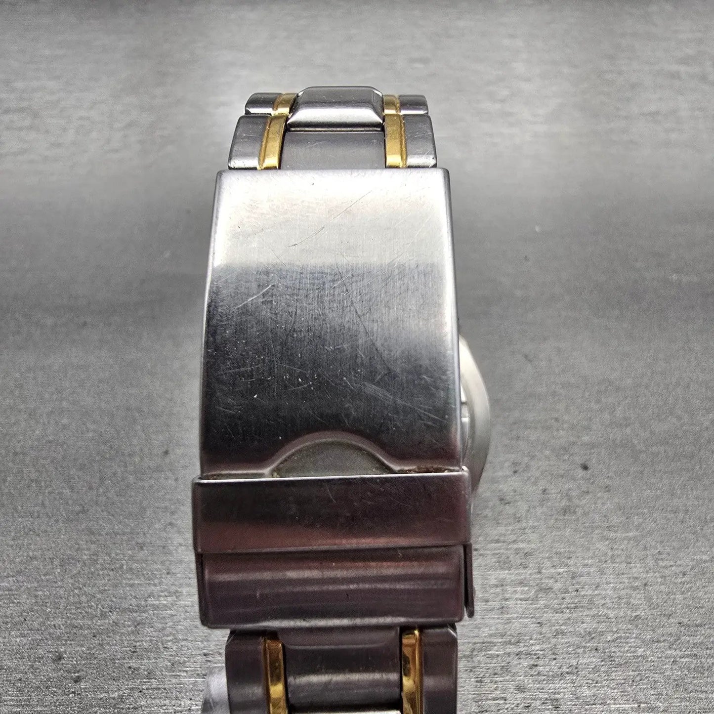 Bulova Caravelle Dive Watch Men 37mm Champagne Dial Two Tone Date 45B06 New Batt7