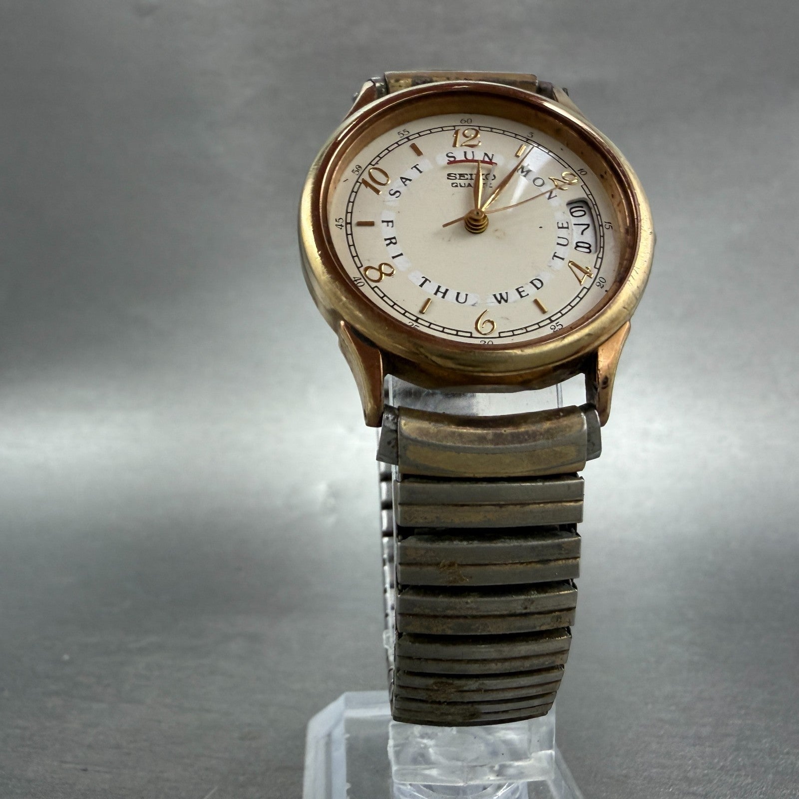 Seiko Watch Men 31mm White Dial Gold Tone Daydate Round 6F26 PARTS Vintage6