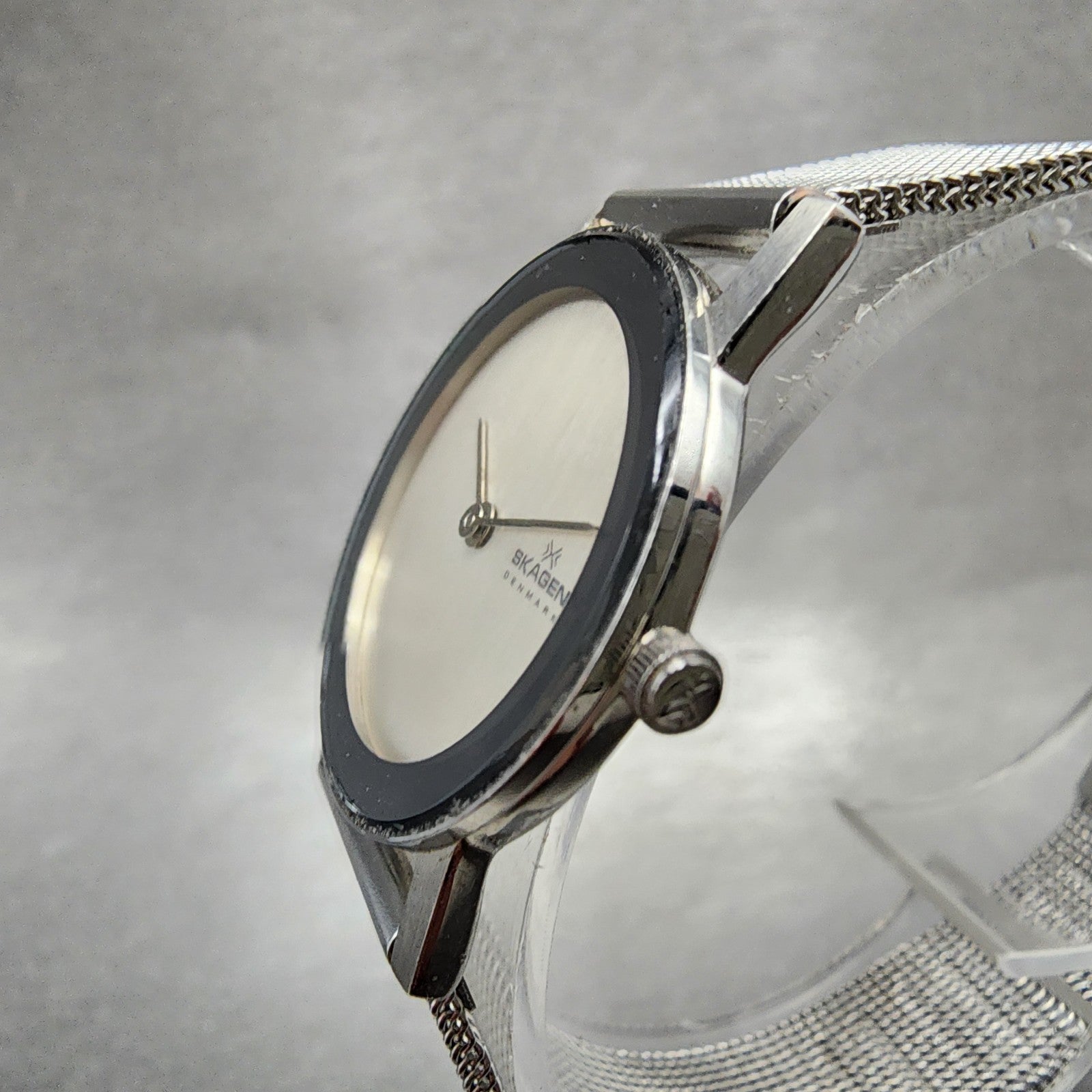 Skagen Watch Women 27mm Silver Dial Silver Tone Round Mesh Band New Battery2