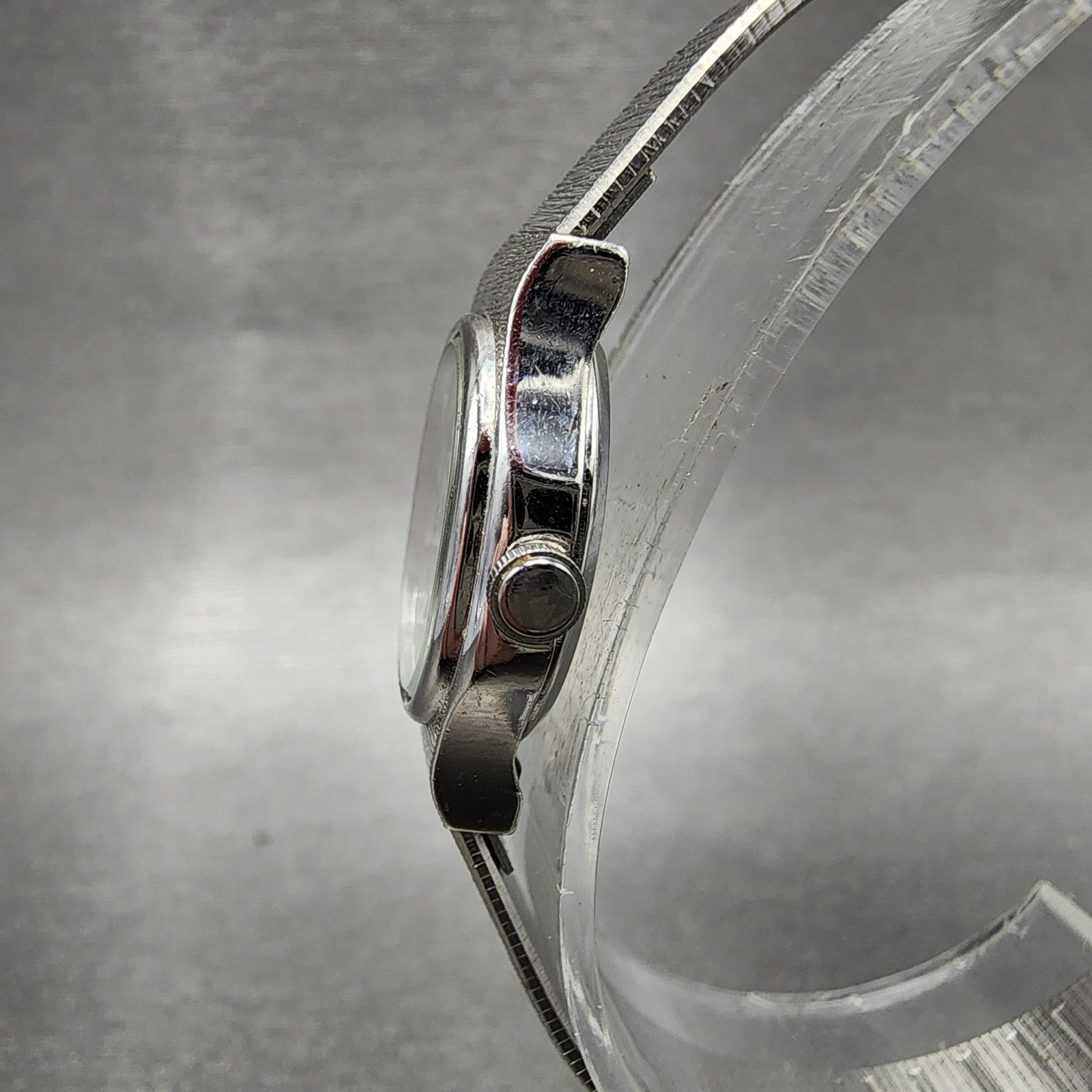 Citizen CQ Watch Women 17  White Dial Silver Tone Oval 3220S09532 New Battery2