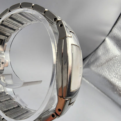 Seiko Vivace Watch Women Silver Tone MOP Dial Diamond Markers 22mm Square NewBat
