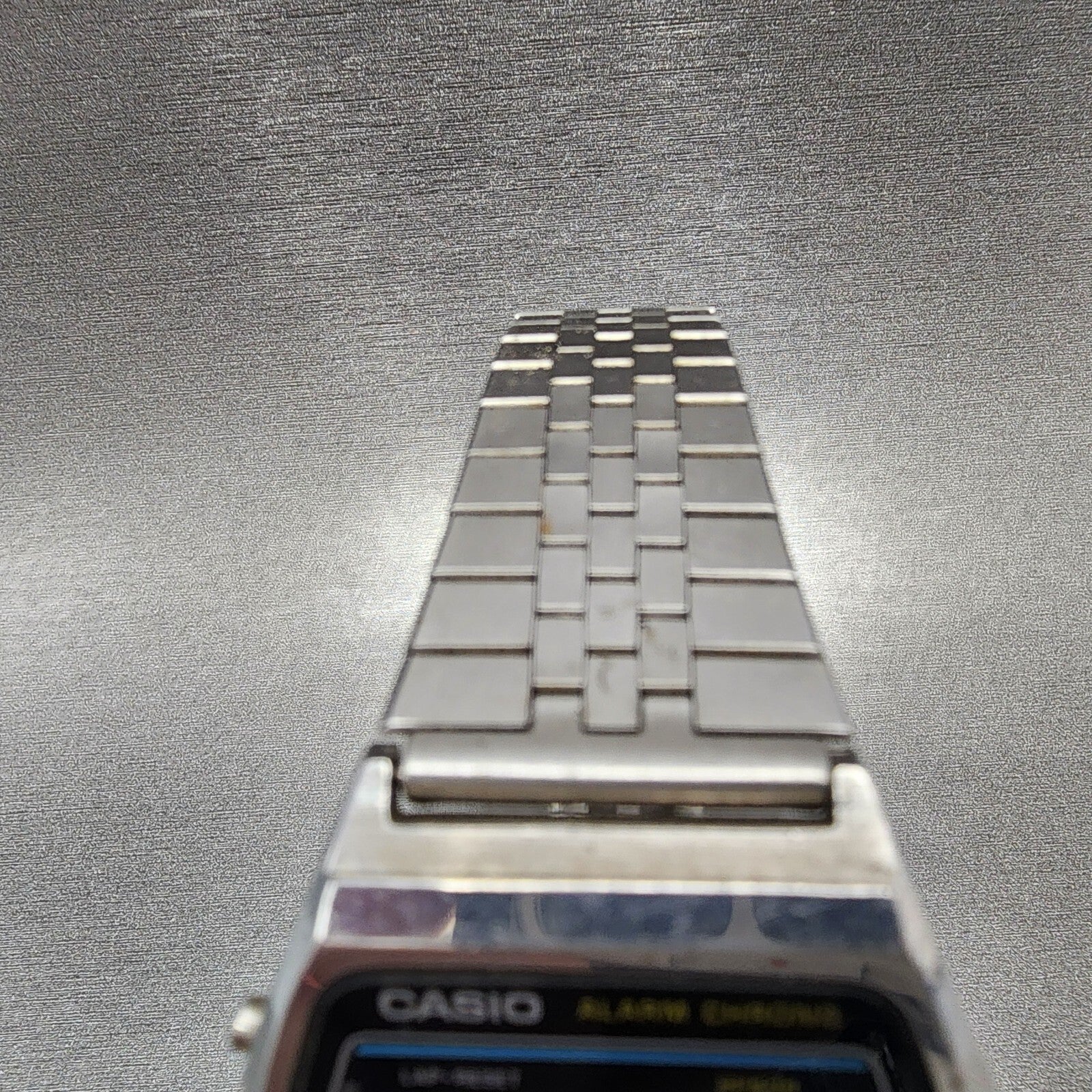 Casio W31 Watch Men 33mm LCD Silver Tone Alarm Chrono New Battery Vintage4