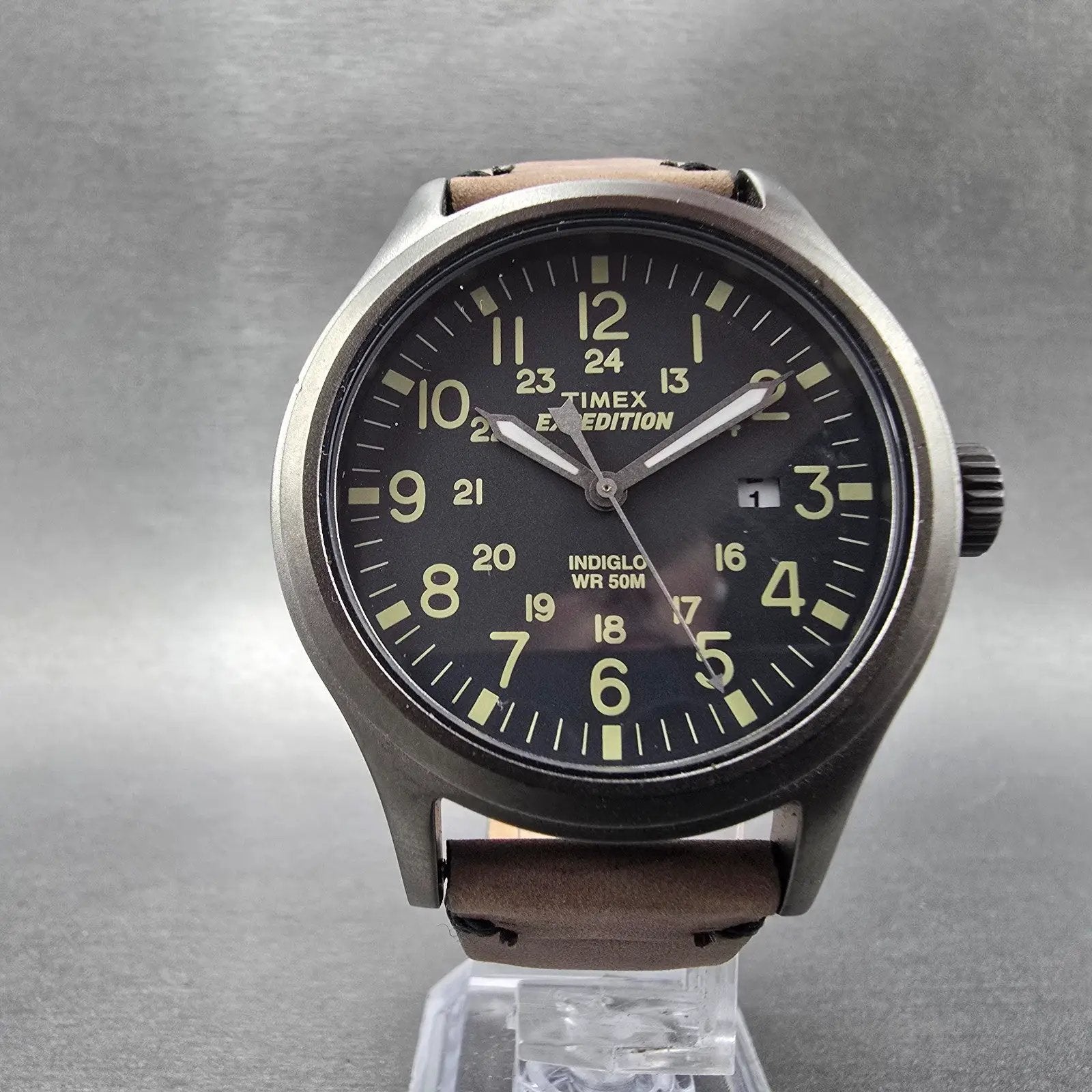 Timex Expedition Scout Watch Men 40mm Black Dial Gray Tone Date Round New Batt5