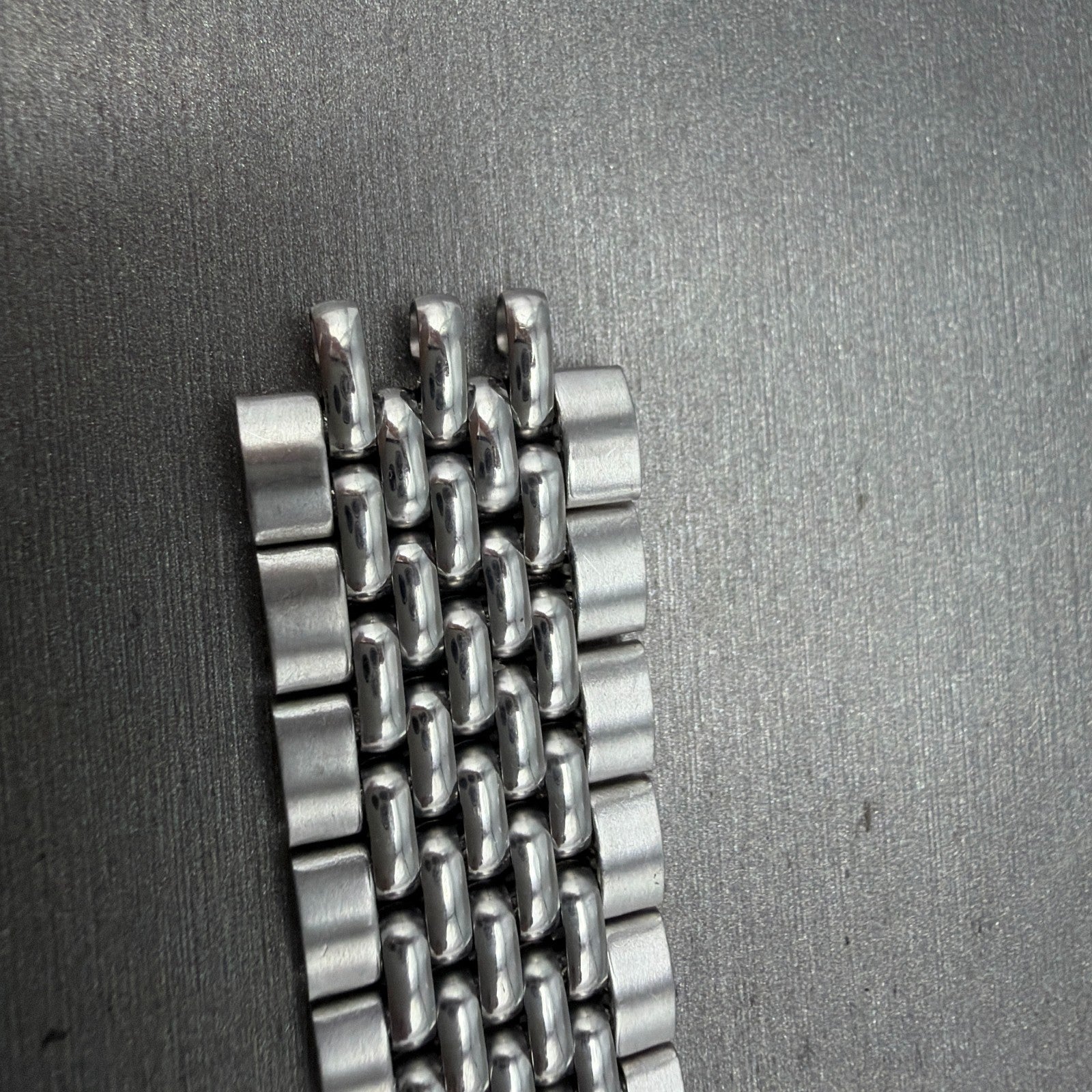 Seiko Beads Of Rice Bracelet 18mm Stainless Steel Japan Vintage NO ENDLINKS1