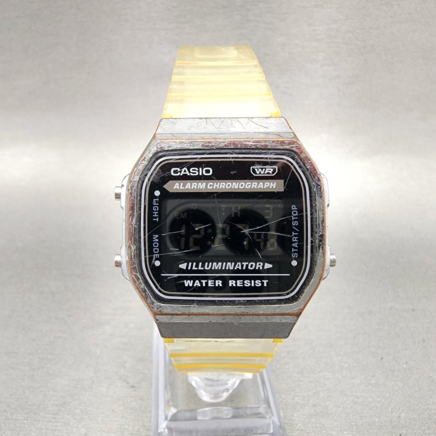 Casio Illuminator Watch Men 36mm Digital Silver Tone Octagon A168XE New Battery0
