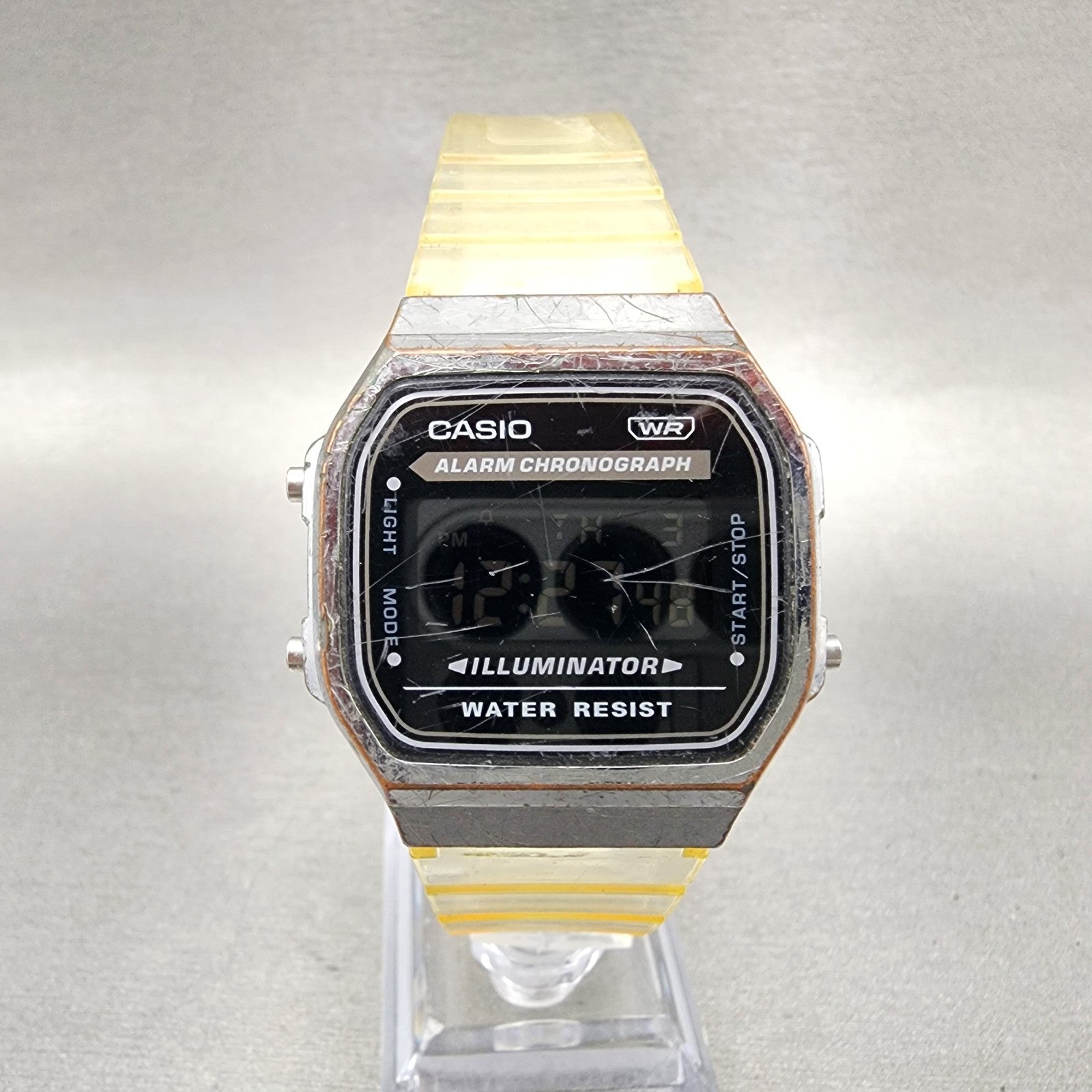 Casio Illuminator Watch Men 36mm Digital Silver Tone Octagon A168XE New Battery0