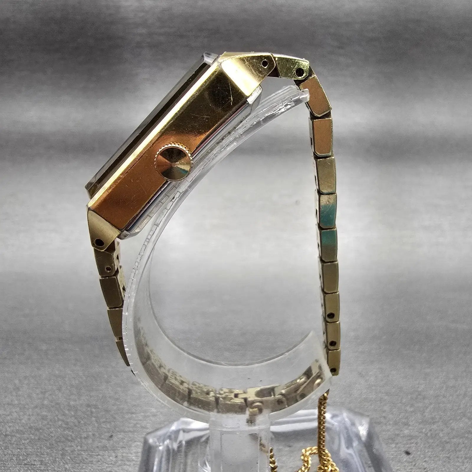 Seiko Watch Women 12mm Brown Dial Gold Tone Rectangle 1520-3666 Manual Wind VTG6