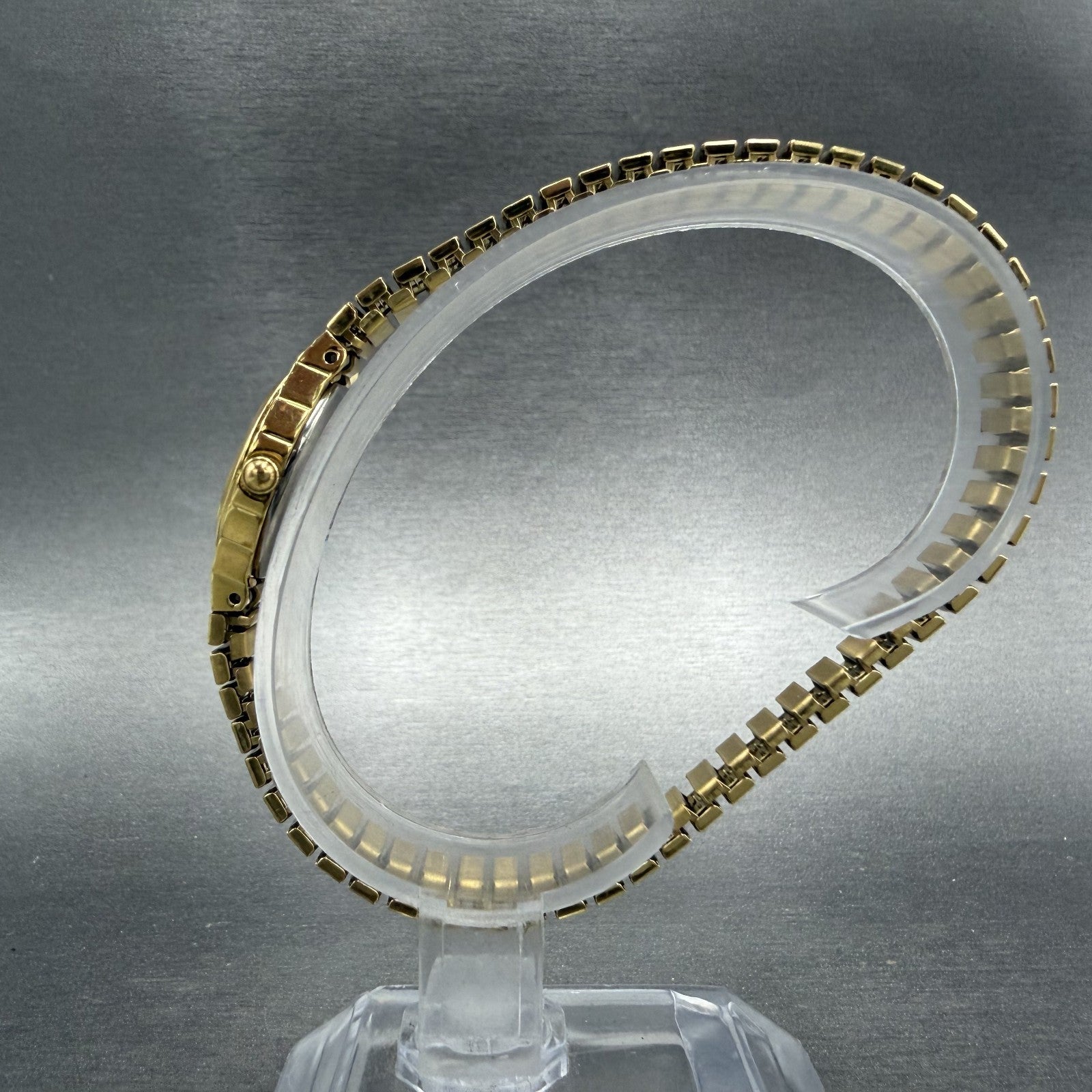 Citizen Watch Women 17mm Champagne Dial Gold Tone Oval 5920-S96494 New Battery6