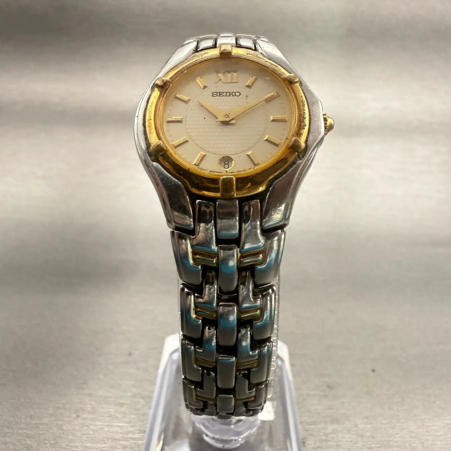 Seiko Watch Women 26mm Champagne Dial Two Tone Date Round V789-0369 New Battery5