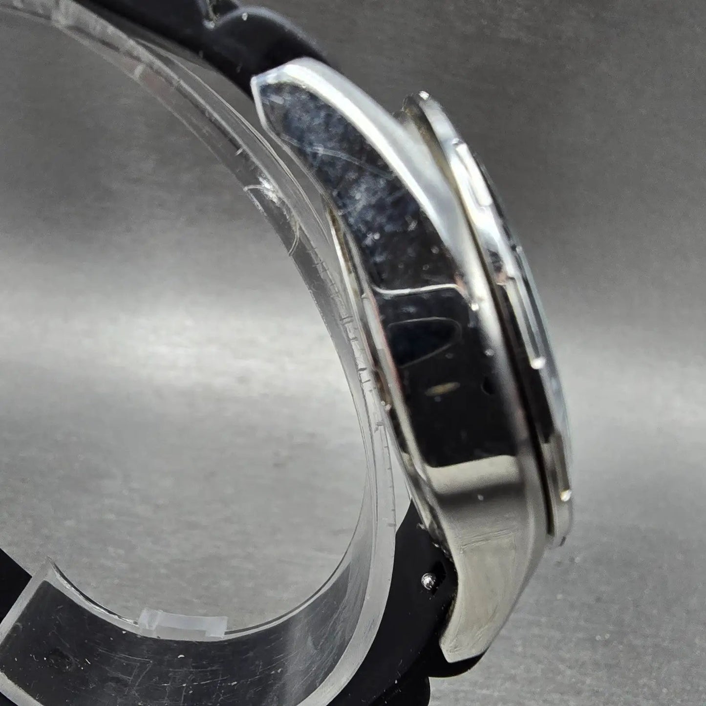 Fossil Dive Watch Men 38mm Black Dial Silver Tone Date Round AM-4264 New Battery3