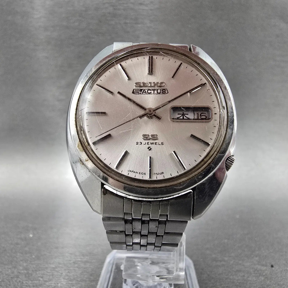 Seiko 5 Actus SS Watch Men 36mm Silver Dial Steel Daydate 6106-7003 Automatic5