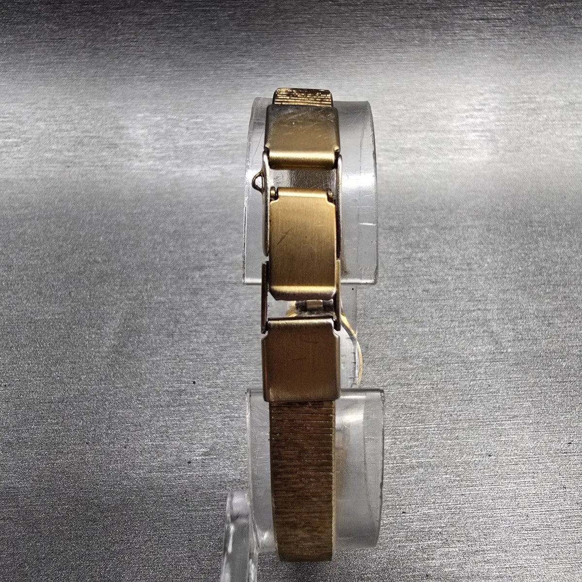 Citizen CQ Watch Women 16mm Black Dial Gold Tone Oval 5920-S49615 New Battery JF7