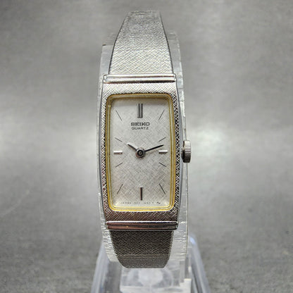Seiko Tank Watch Women 13mm Silver Dial Silver Tone 13206070 New Battery0