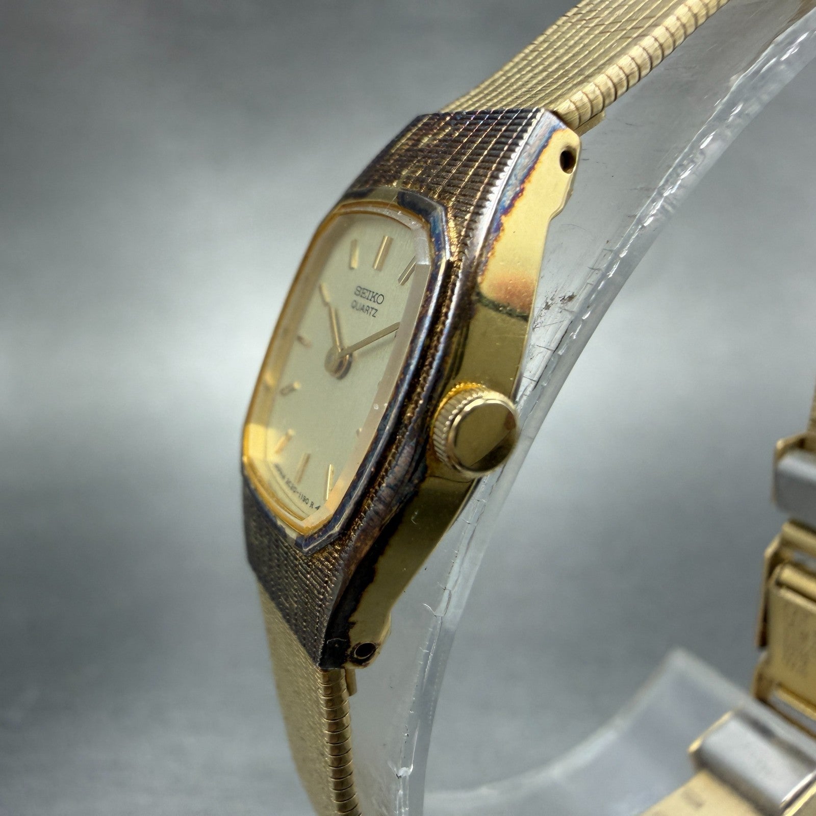 Seiko Watch Women 16mm Champagne Dial Gold Tone Rectangle 2c20-5569 New Battery32