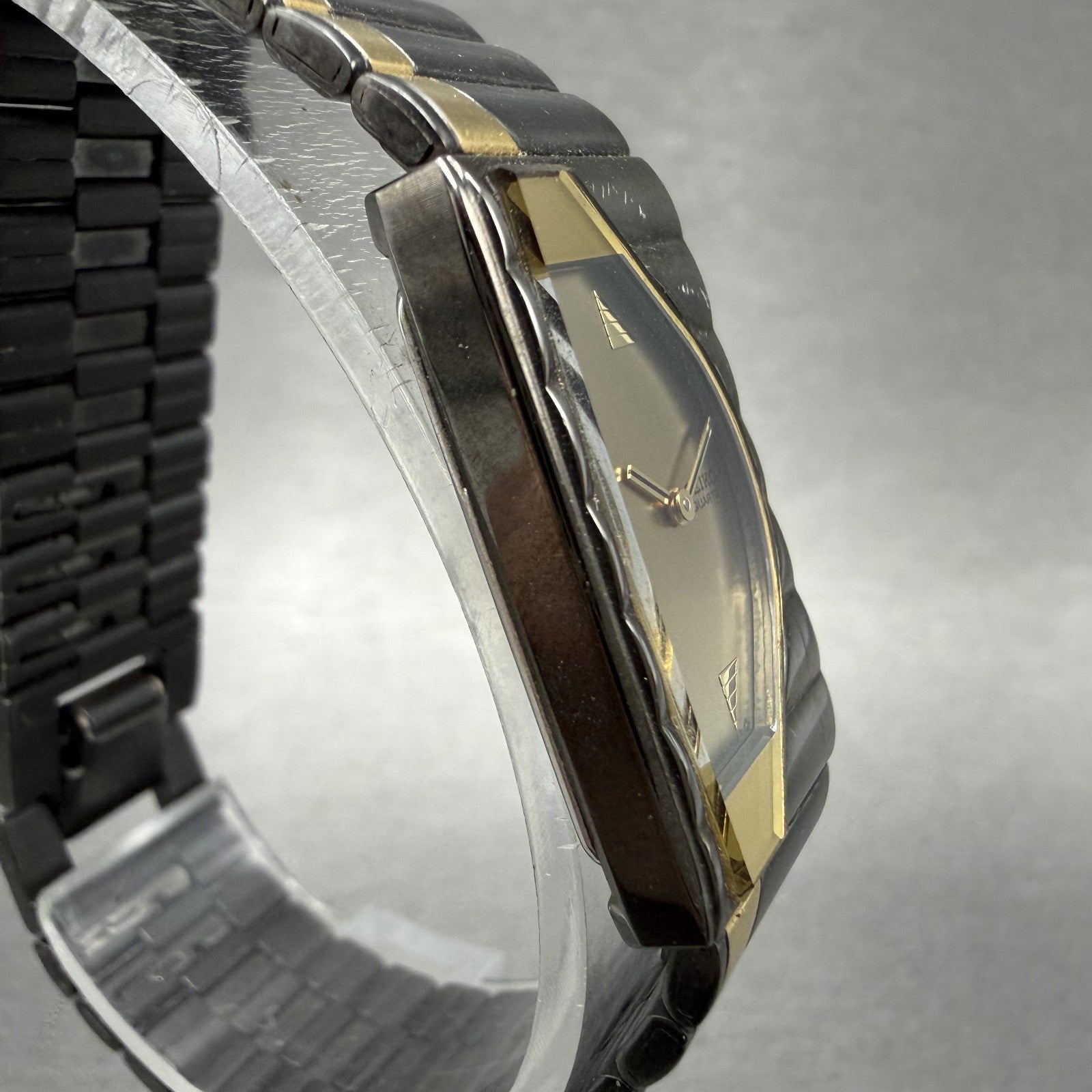Seiko Half Moon Watch Women 17mm Gold Dial Gold & Black Tone 2P205K02 New Batt3
