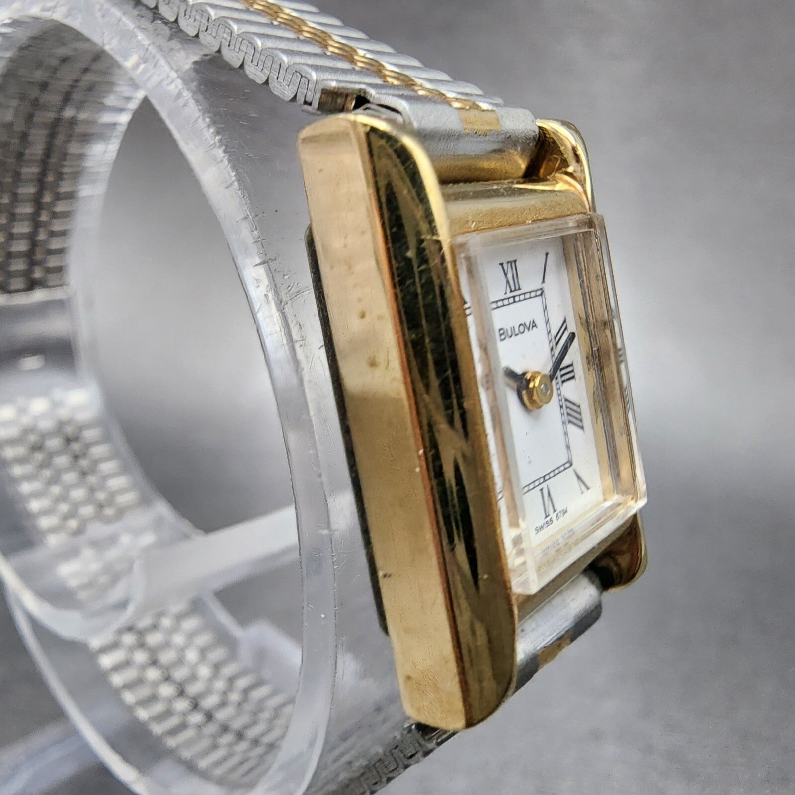 VTG Bulova Tank Watch Women 16mm White Dial Gold Tone Manual Wind Runs3