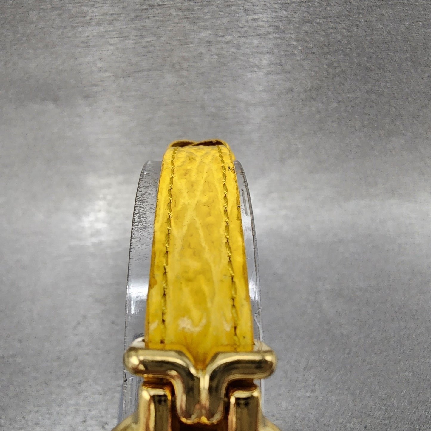 Fendi Cameleon Watch Women 24mm White Dial Gold Tone Oval 640L New Battery4