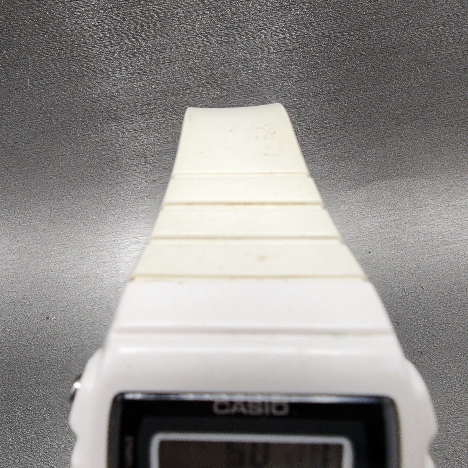 Casio W215H Watch Men 40mm Digital White Tone Alarm Chrono New Battery4