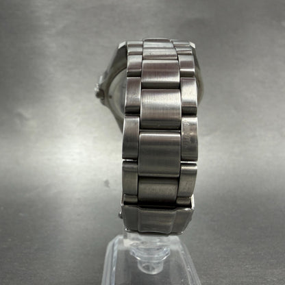 Technos Dive Watch Men 41mm Black Dial Silver Tone Round TAM629 New Battery BT57